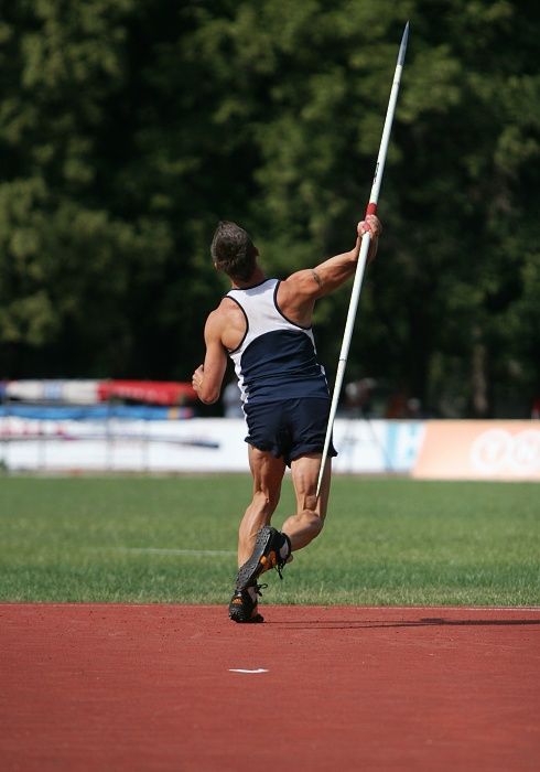 Přestože Lukáš Bechyně odhodil svůj oštěp vší silou, skončil v této disciplíně až jako poslední. | Foto: Tomáš Adamec, Aktuálně.cz