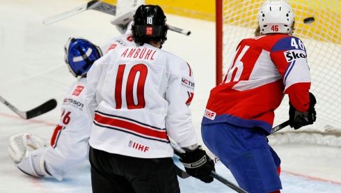 Norové překonali švýcarského gólmana celkem třikrát, což jim k překvapivému vítězství stačilo. | Foto: Tomáš  Kubánek