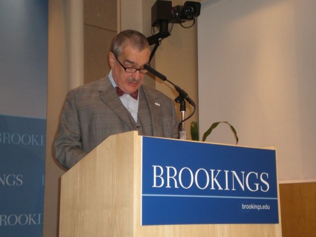 Karel Schwarzenberg při své přednášce ve známém think tanku Brookings Institution | Foto: Roman Gazdík