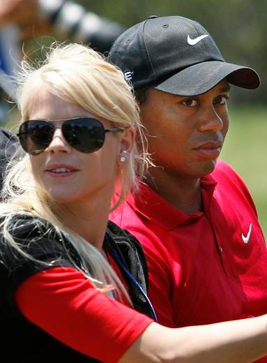 Tiger Woods a Elin Nordgrenová | Foto: Reuters