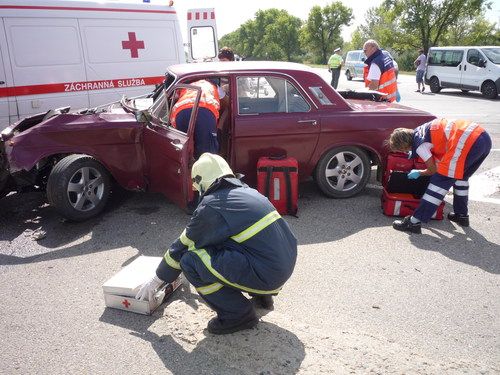 V oživování pokračovali i hasiči a záchranáři. Bezvýsledně. | Foto: HZS Jihomoravského kraje