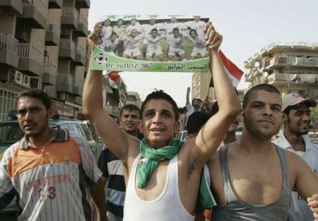 Oslavy v Bagdádu. | Foto: Reuters