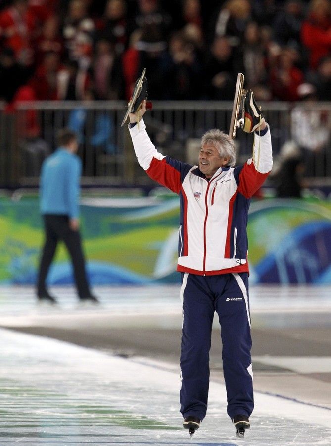 Podívejte se, na nich jezdí šampionka | Foto: Reuters