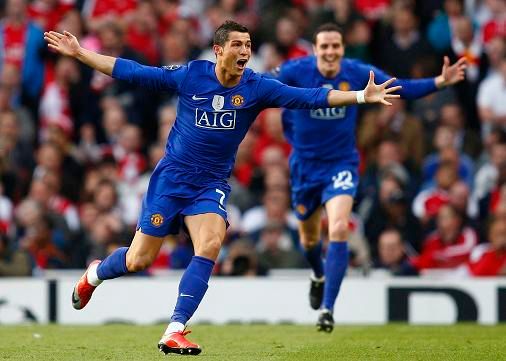 Ronaldo ještě v dresu Manchesteru United. | Foto: Reuters