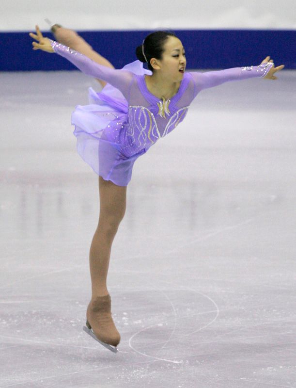 Japonka Mao Asada v letu. | Foto: Reuters