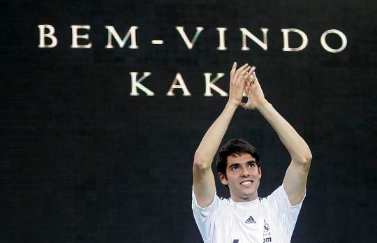 Real Madrid představuje svou čerstvou posilu - Brazilce Kaká | Foto: Sport