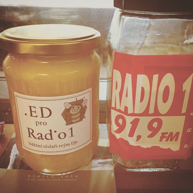 Z knihy Radio 1 - Život v éteru | Foto: Archiv Jany Kománkové