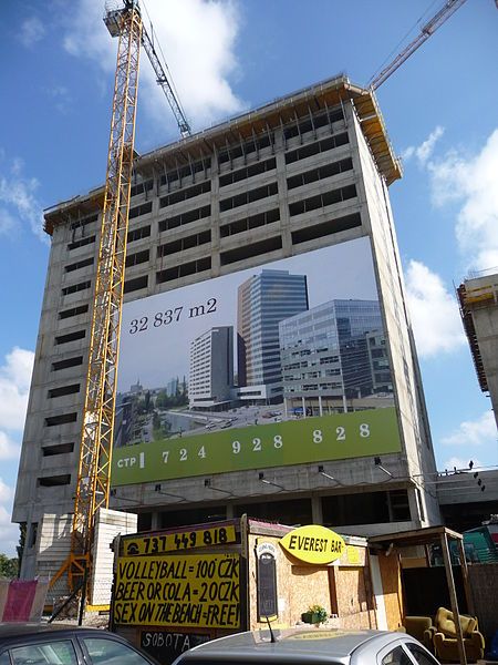 Spielberk Tower byl zkolaudován vloni v březnu. Prvním nájemníkem se stala společnost Honeywell... | Foto: Wikimedia