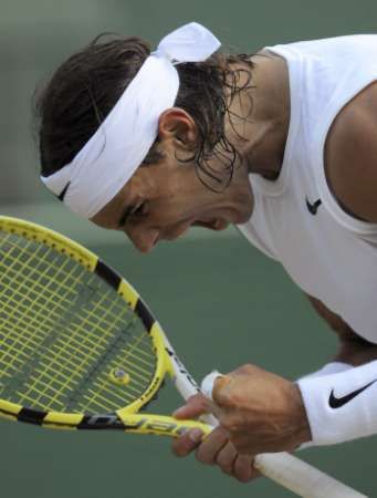 Emoce Rafaela Nadala při wimbledonském finále | Foto: Reuters