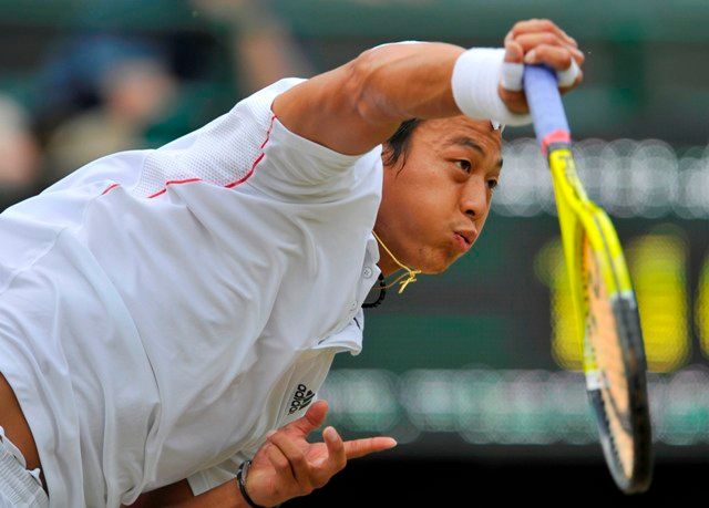 Třetí nasazený Djokovič ve čtvrtfinále deklasoval 6:3, 6:2, 6:2 Lu Jen-hsuna z Tchaj-wanu (na snímku). | Foto: Reuters