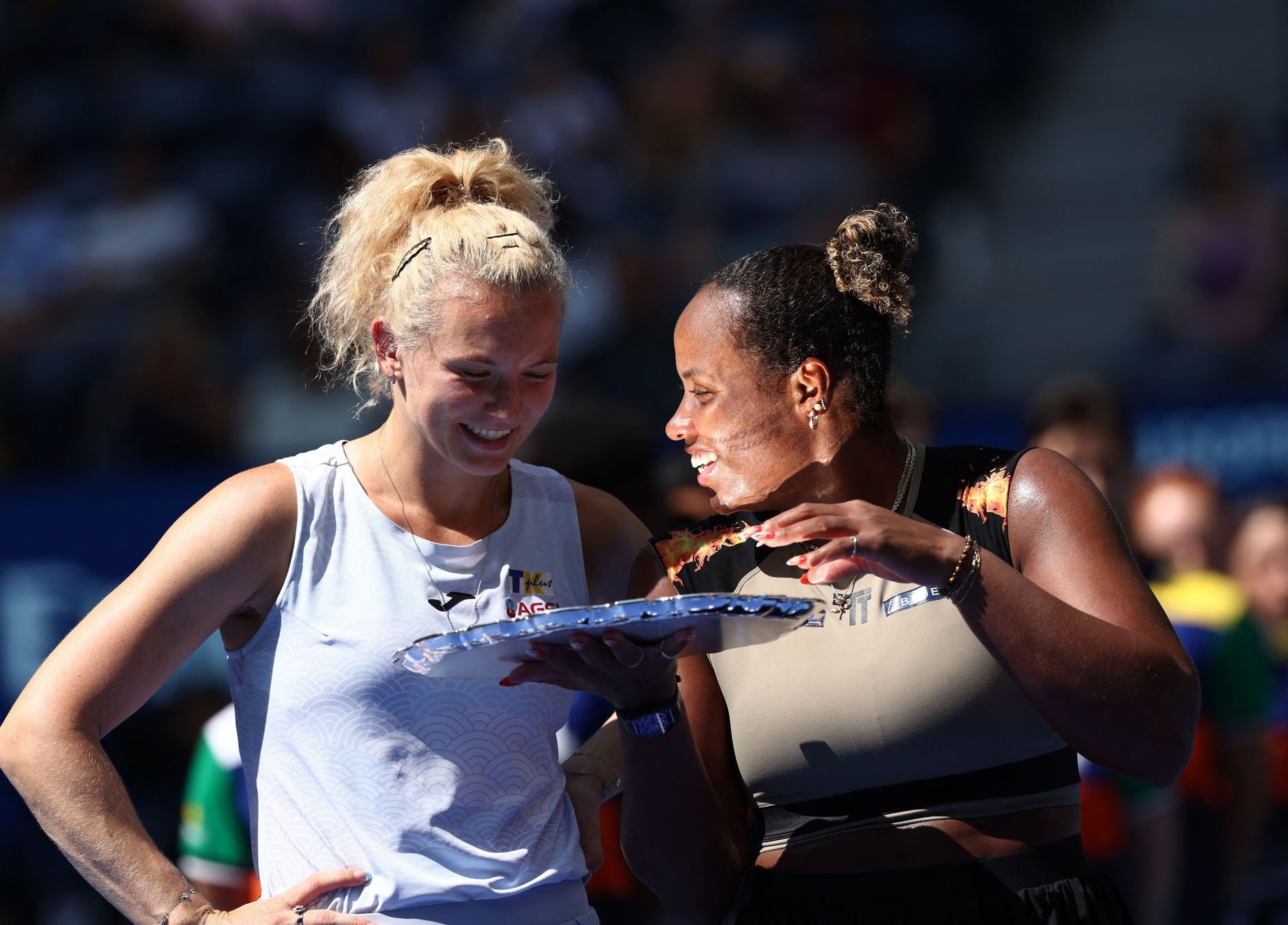 Siniak’s Record Chase: Coach’s Surprise & Rising Star