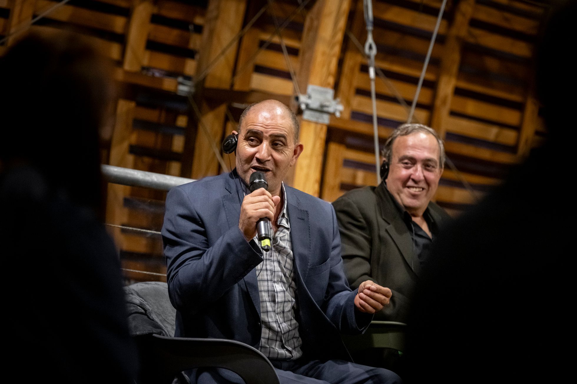 Oběma jim zabili dceru. Izraelec a Palestinec vyprávěli Čechům o bolesti toho druhého