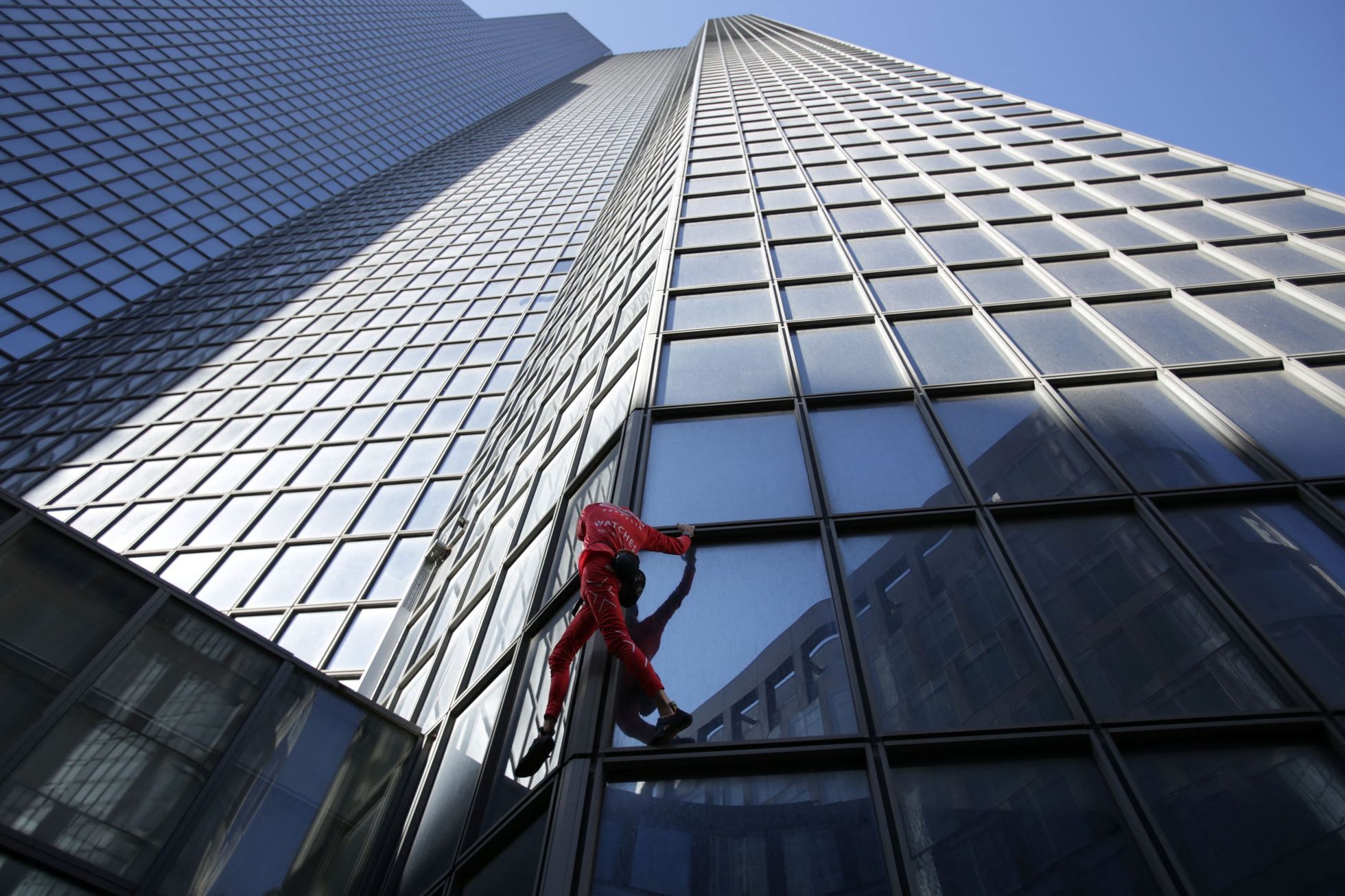 Le Spider-Man français fête ses 60 ans.  Escalader un gratte-ciel