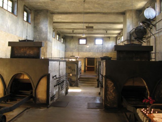 Krematorium v Terezíně. Z židovského ghetta a pevnosti se nevrátilo 80 000 ze 140 000 vězňů. Přežilo jich 4000. | Foto: Wikipedia.org