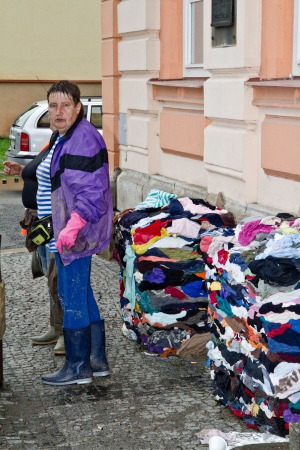 Čistící prostředky si každý může vyzvednout buď v místní škole, nebo na radnici. | Foto: Vít Khaml