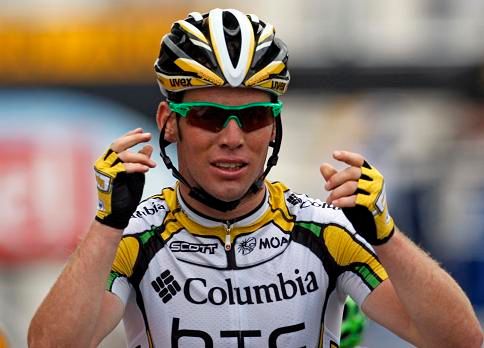 Mark Cavendish se raduje z vítězství | Foto: Reuters