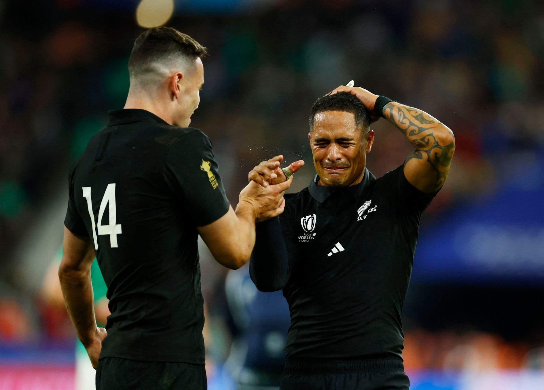 The All Blacks advance.  They eliminated Ireland in the final battle for the World Cup semi-finals.