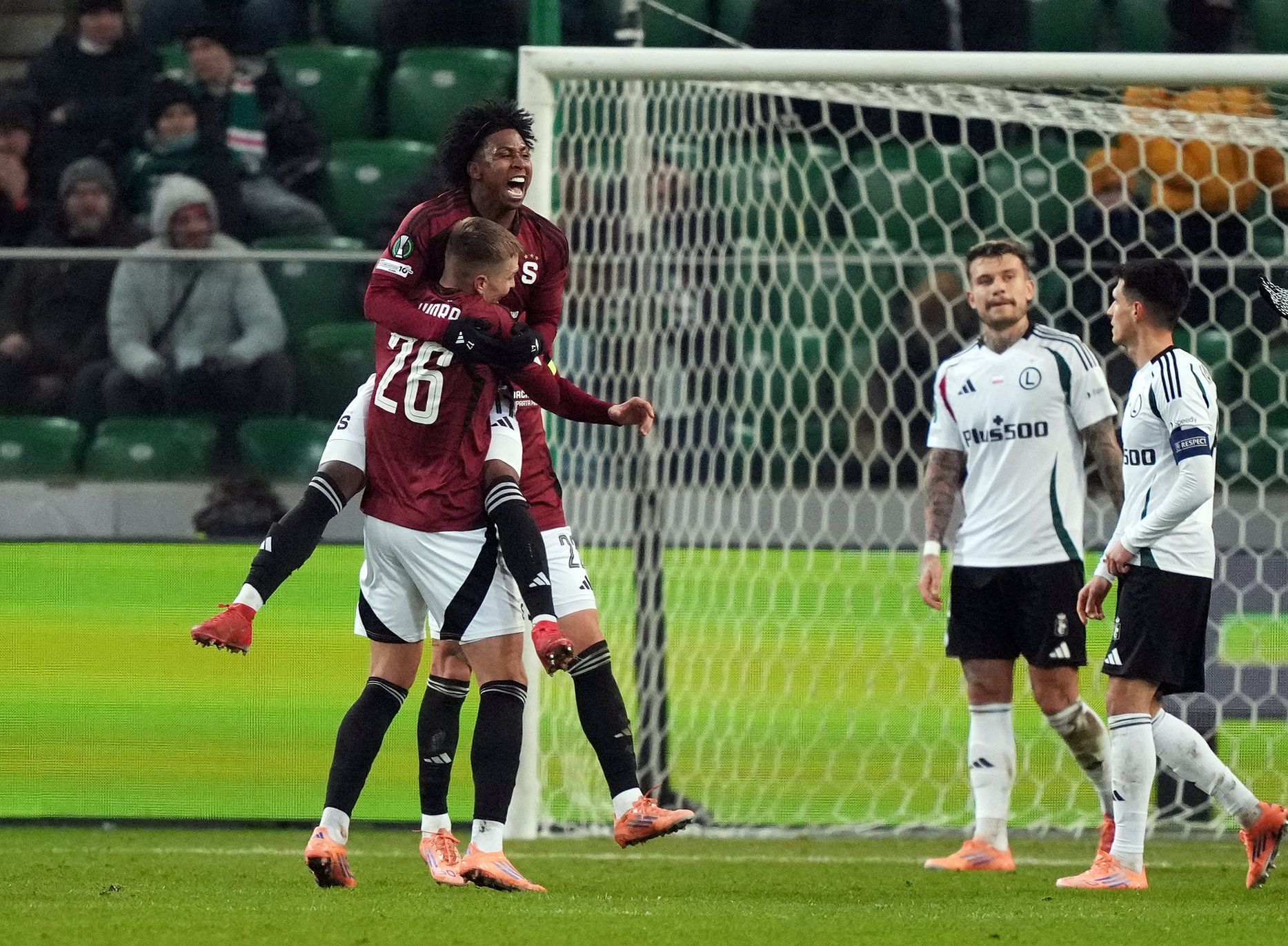 Sparta vyhrála premiérový pohárový souboj s Legií, rozhodl sváteční střelec