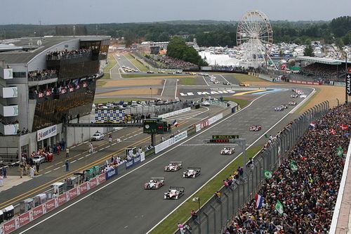 Start 24 hodin v Le Mans. | Foto: Peugeot