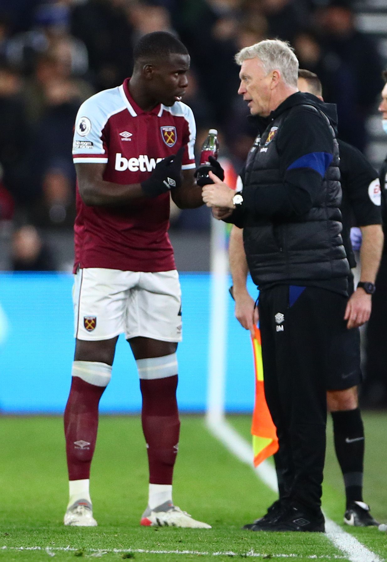 Il a torturé un chat et outragé l’Angleterre, Zouma a joué le soir. Je fais tout pour gagner, le coach défend