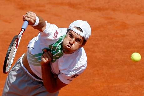 Tommy Haas si velmi dobře držel svůj servis | Foto: Sport