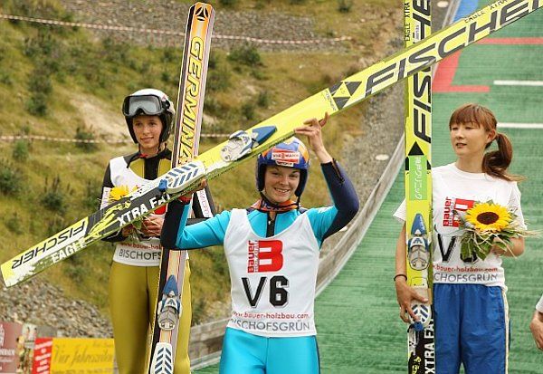 Dočkají se někdy olympijských vavřínů? | Foto: http://ladies-skijumping.com