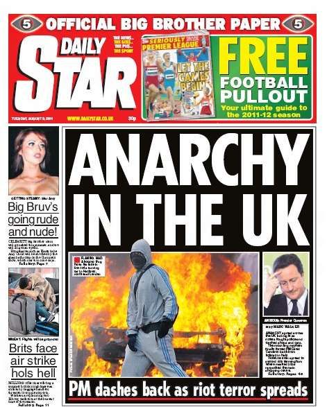 Daily Star: "Anarchy in the UK. (anarchie ve Velké Británii - pozn. red.) Premiér se vrací zpátky, zatímco se teror šíří dál." Titulek "Anarchy in the UK" odkazuje na britskou punkovou skupinu Sex Pistols a její stejnojmenný hit. | Foto: http://www.frontpagestoday.co.uk