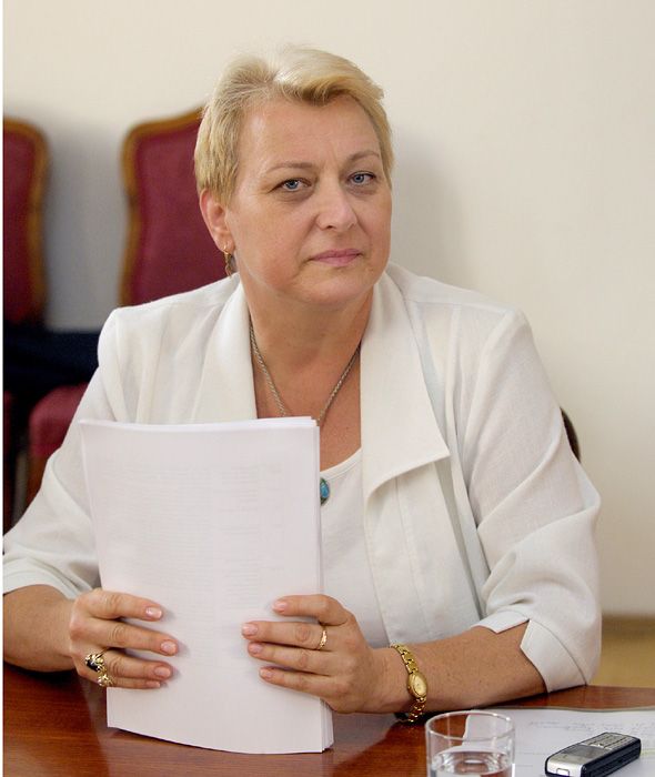 Senátorka Liana Janáčková na jednání senátorského klubu SNK. | Foto: Aktuálně.cz