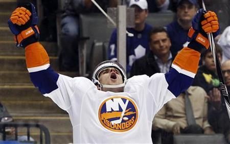 New York Islanders se radují. Od roku 2015 budou hrát v nové moderní aréně v Brooklynu. | Foto: Reuters