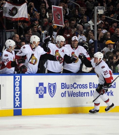 Ottawa Senators slaví gól | Foto: Sport