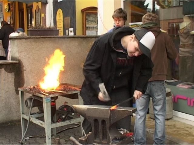 Při masopustu na Zlínsku, tedy při fašanku, nechybí ani tradiční řemesla. | Foto: Jan Čada ml.