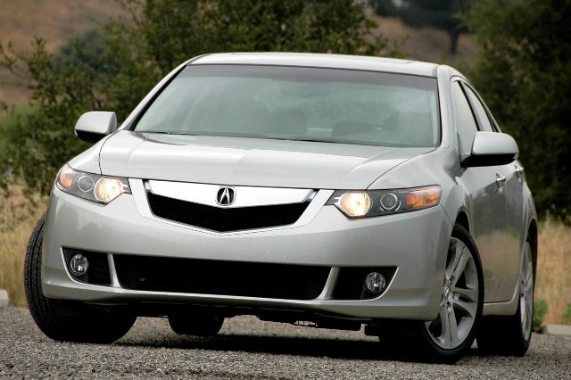 Stejně jako Acura TSX, která je zase dvojčetem Hondy Accord | Foto: Acura