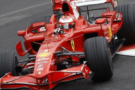 Kimi Räikkönen během sobotního tréninku na Velkou cenu Monaka. | Foto: Reuters