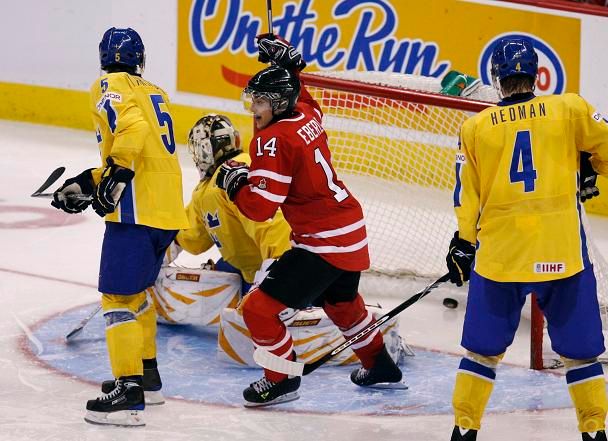 Jordan Eberle se raduje, Kanada dala další gól | Foto: Reuters