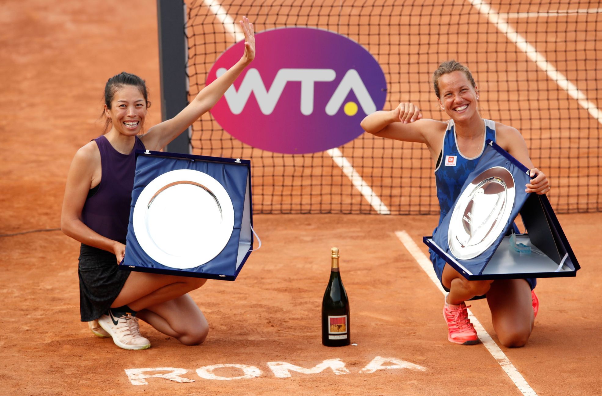 barbora-str-cov-makes-comeback-in-madrid-plays-singles-and-doubles