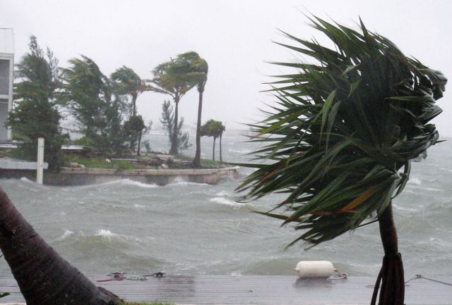 Hurikán Paloma na Kajmanských ostrovech. | Foto: Reuters