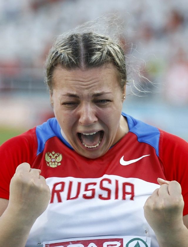 Bronzovou medaili mezi koulařkami získala Anna Avdějevová. | Foto: Reuters