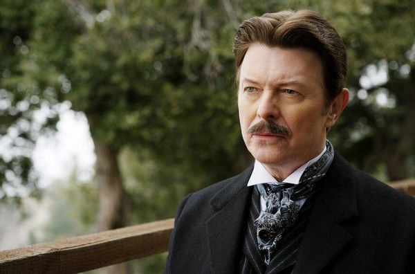 Dokonalý trik: David Bowie jako Nikola Tesla | Foto: Warner Bros