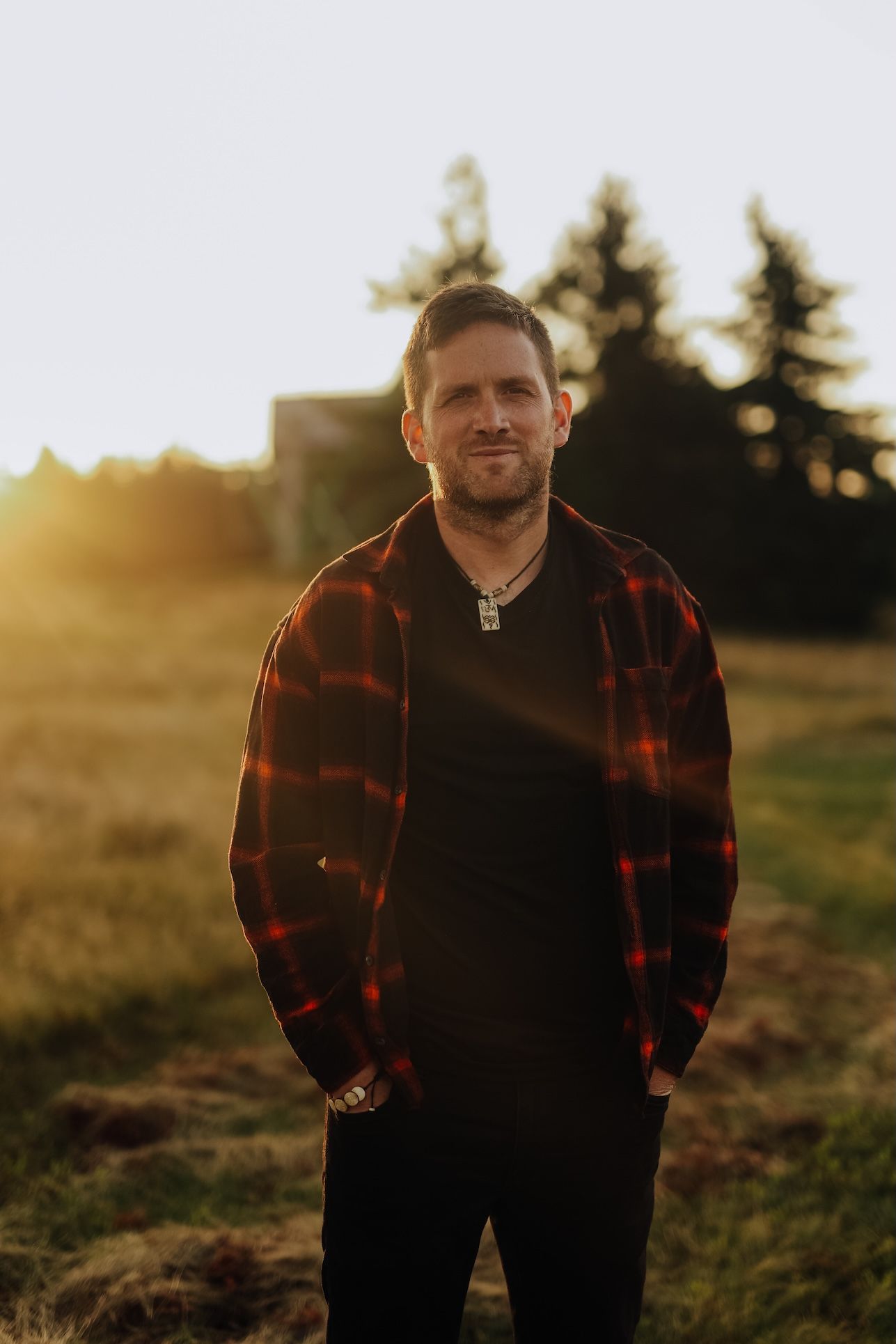 Hořkosladká Léta sametová. Autor bestselleru Sudetský dům vydává nový román