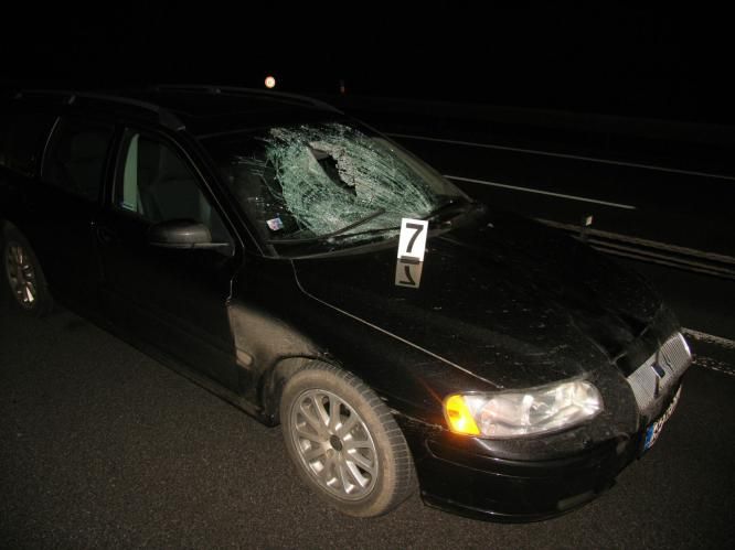 Řidič volva srazil na Jičínsku chodkyni | Foto: Policie ČR