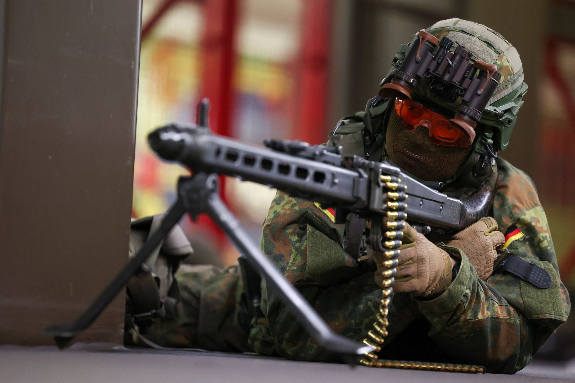 "Vydá Amerika své spojence psům?" Německo zbrojí a buduje nejsilnější armádu Evropy