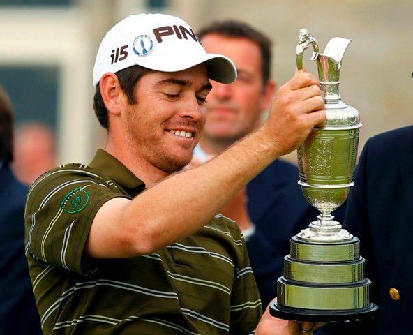 Jihoafrický golfista Louis Oosthuizen se raduje z premiérového prvenství na mojoru | Foto: Reuters