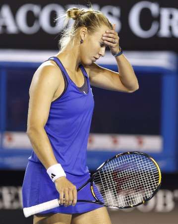 Po vyřazení v prvním kole smutní i domácí naděje Alicia Moliková | Foto: Reuters