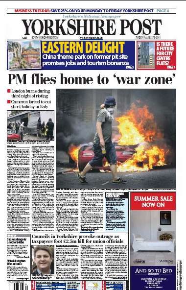 Yorkshire Post: "Premiér se vrací domů, do ´válečné zóny´." | Foto: http://www.frontpagestoday.co.uk