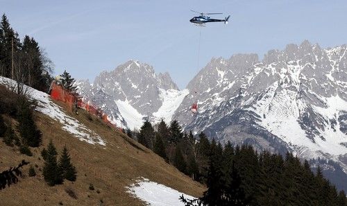 V roce 2007 se Hahnenkamm nekonal. Kvůli nedostačujícím sněhovým podmínkám | Foto: Reuters