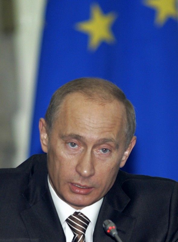 Vladimir Putin během summitu EU a Ruska v jihoruské Samaře | Foto: Reuters