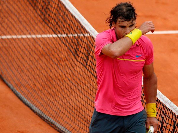 Rafael Nadal při první porážce na Roland Garros. | Foto: Václav Rojík