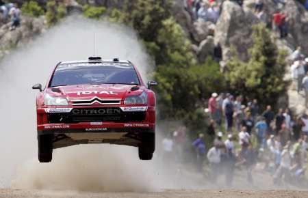 Sébastien Loeb s Citroënem na trati Italské rallye. | Foto: Reuters