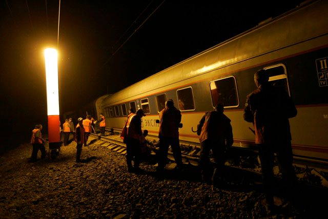 Vykolejený Něvskij Express | Foto: Reuters