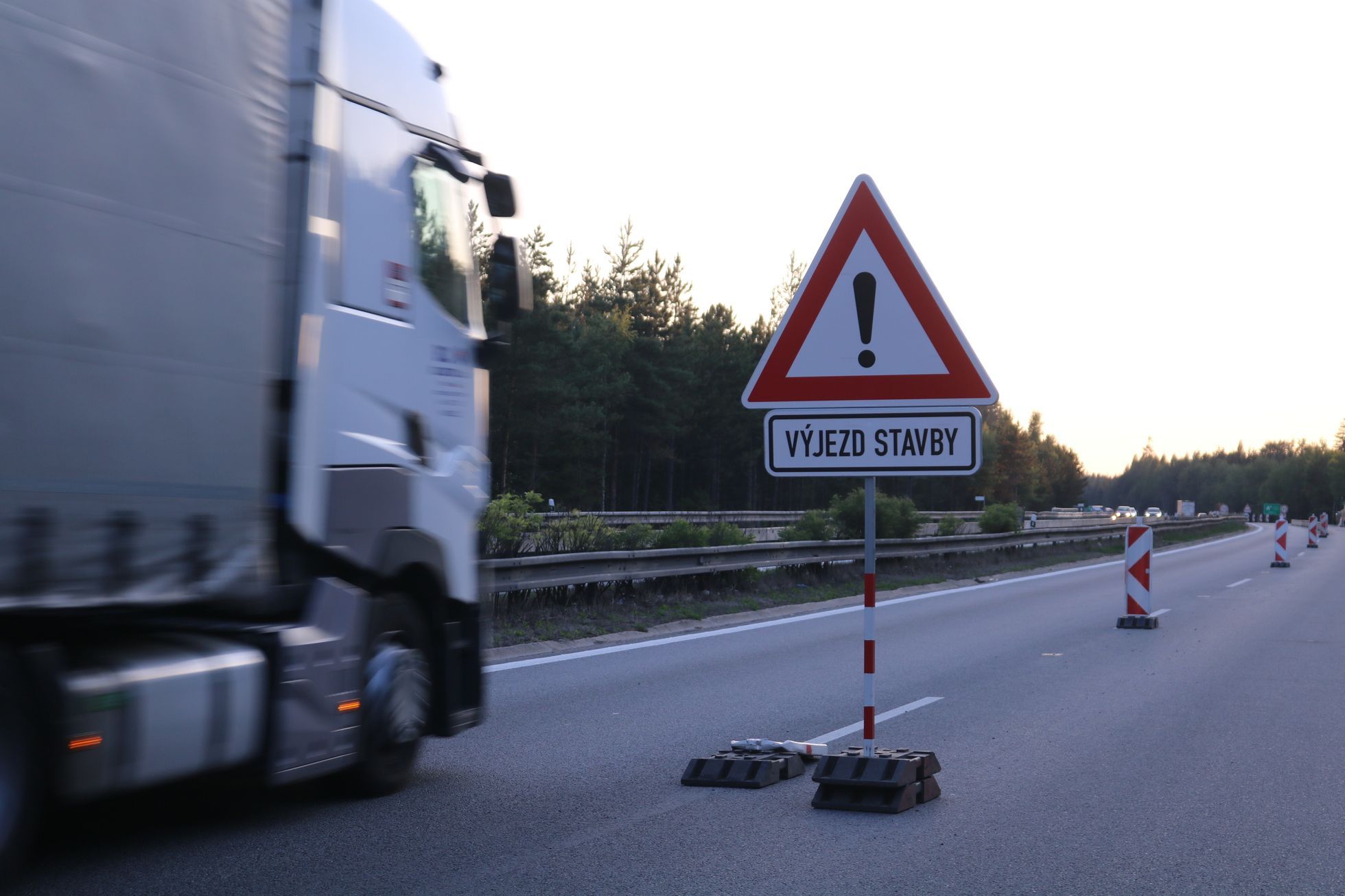 Bod za železnici, ale nekvalitní silnice. Česko je s infrastrukturou v unijní desítce - Aktuálně.cz
